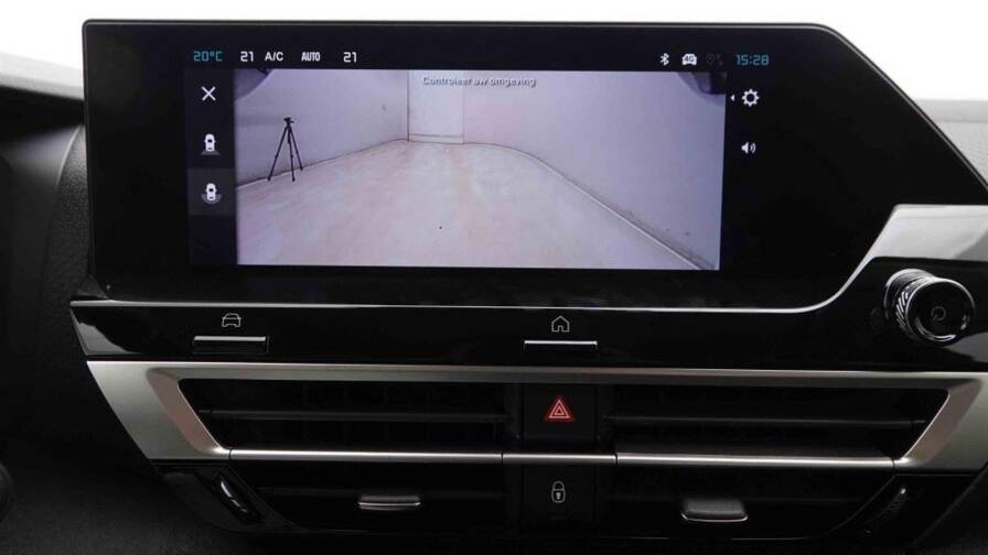 Mandataire Automobile neuf, recherche de Citroen C4-hybrid-145-e-dcs6-max-new-model - E-Motors