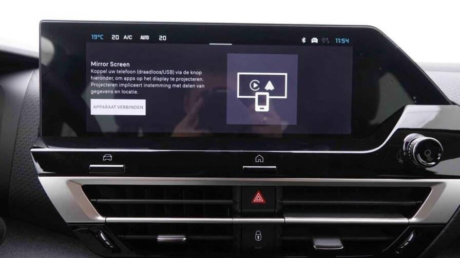 Mandataire Automobile neuf, recherche de Citroen C4-hybrid-145-e-dcs6-max-new-model - E-Motors