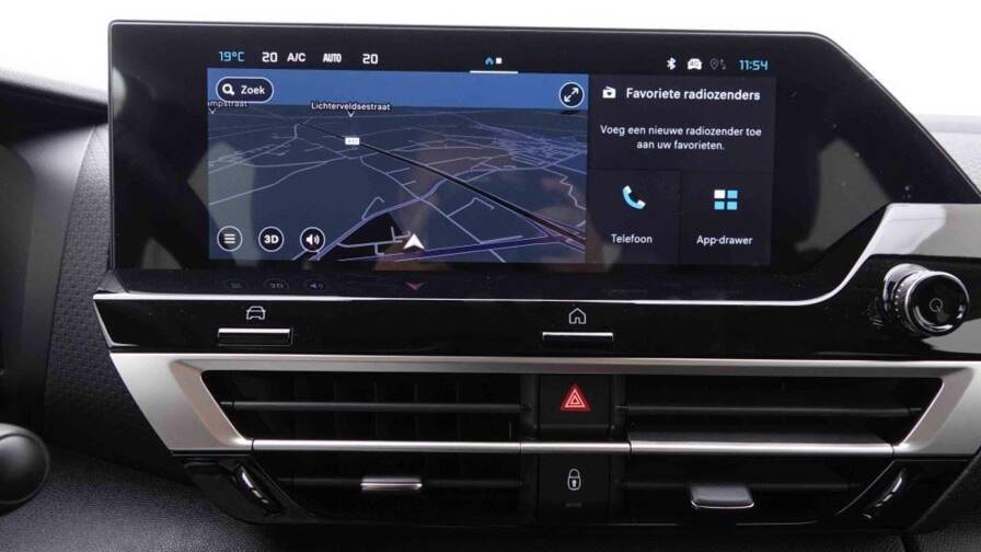 Mandataire Automobile neuf, recherche de Citroen C4-hybrid-145-e-dcs6-max-new-model - E-Motors