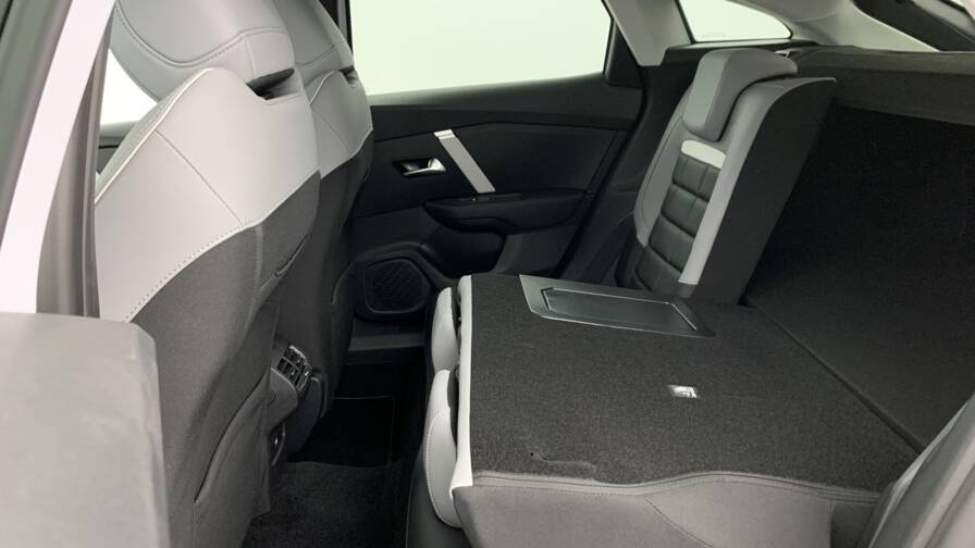 Mandataire Automobile neuf, recherche de Citroen C4-hybride-145-e-dcs6-max - E-Motors