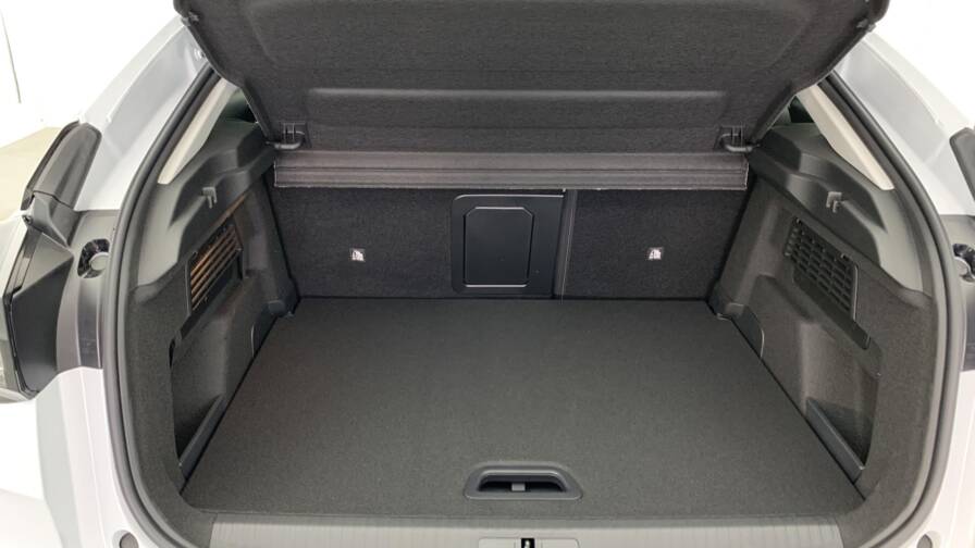 Mandataire Automobile neuf, recherche de Citroen C4-hybride-145-e-dcs6-max - E-Motors