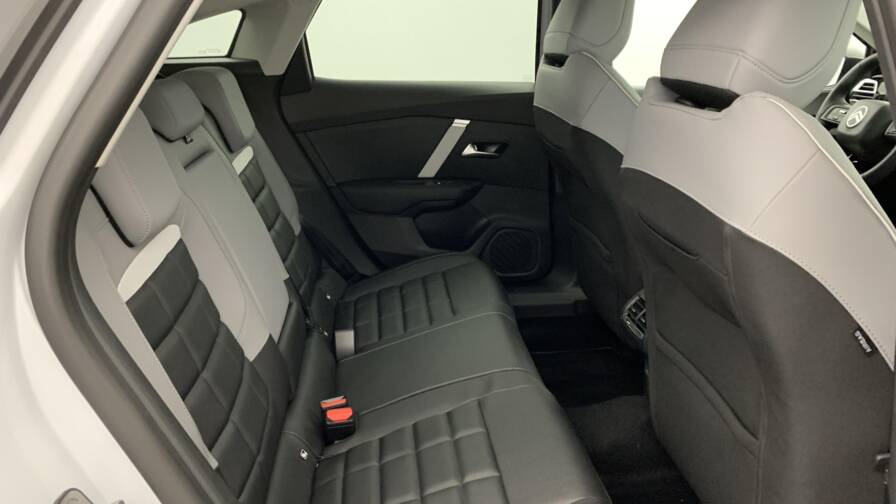 Mandataire Automobile neuf, recherche de Citroen C4-hybride-145-e-dcs6-max - E-Motors