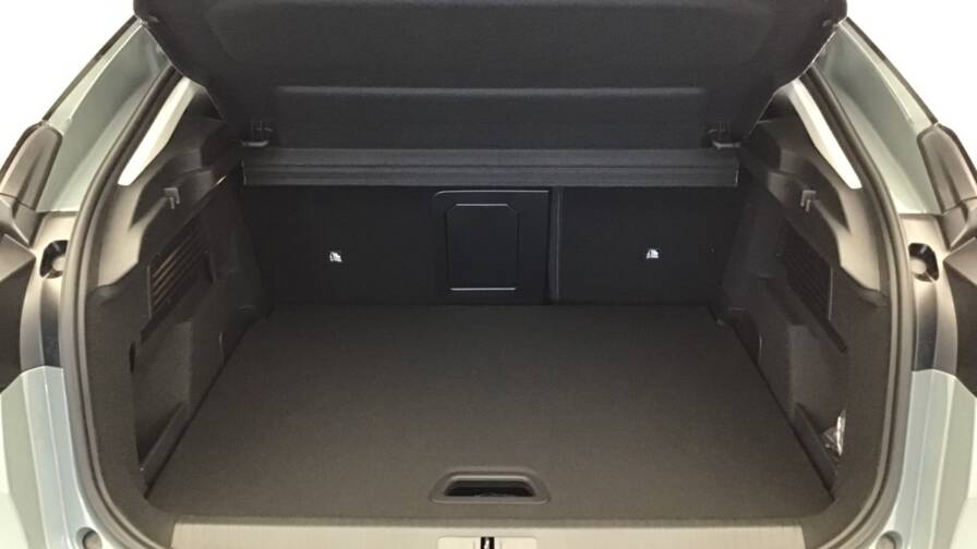 Mandataire Automobile occasion, recherche de Citroen C4-hybride-145-e-dcs6-max5-portes-vp-essence-sans-plomb - E-Motors