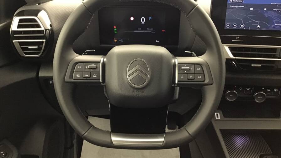 Mandataire Automobile occasion, recherche de Citroen C4-hybride-145-e-dcs6-max5-portes-vp-essence-sans-plomb - E-Motors