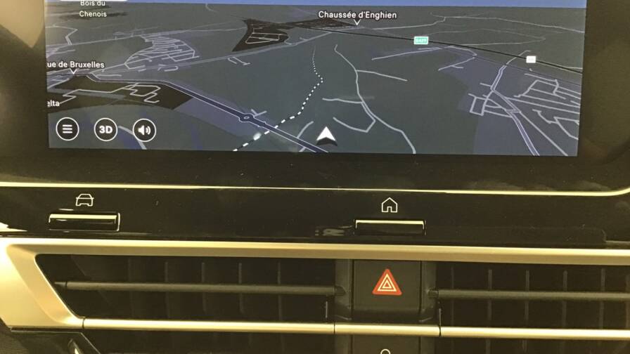 Mandataire Automobile occasion, recherche de Citroen C4-hybride-145-e-dcs6-max5-portes-vp-essence-sans-plomb - E-Motors