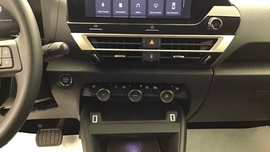 Mandataire Automobile occasion, recherche de Citroen C4-hybride-145-e-dcs6-max5-portes-vp-essence-sans-plomb - E-Motors