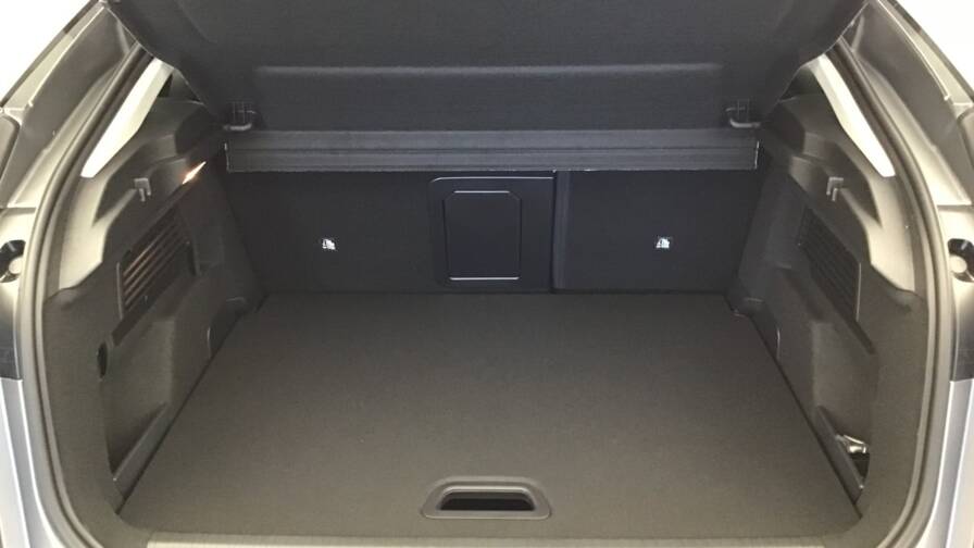 Mandataire Automobile occasion, recherche de Citroen C4-hybride-145-e-dcs6-max5-portes-vp-essence-sans-plomb - E-Motors