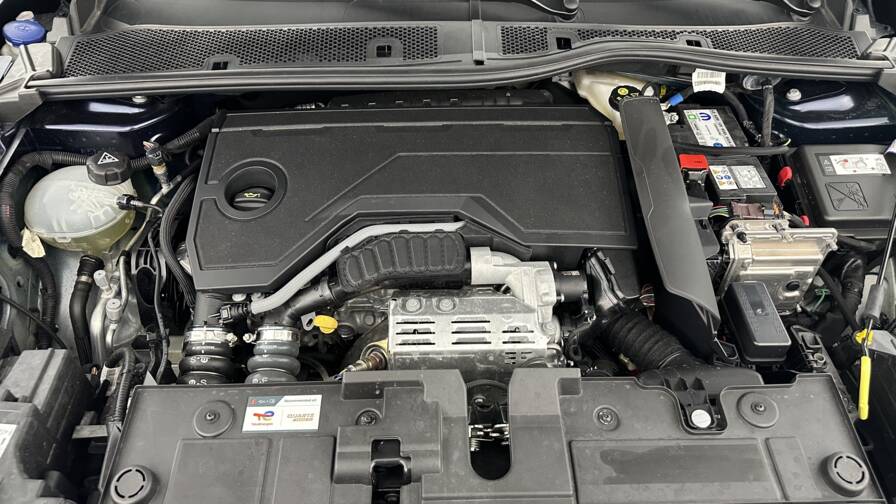 Mandataire Automobile occasion, recherche de Citroen C4-iii-1-2-hybride-136ch-max-e-dcs6 - E-Motors