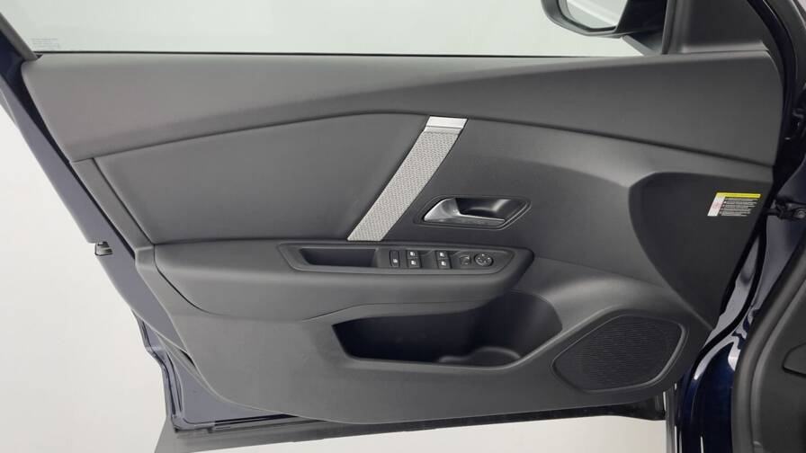 Mandataire Automobile neuf, recherche de Citroen C4-iii-1-2-puretech-130ch-plus - E-Motors