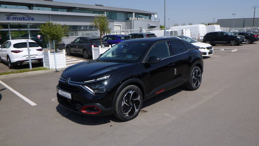 Avis-mandataire-auto-Emotors-Citroen-C4-Feel-pack-bluehdi-130-s-s-eat8-plus-acc-s-et-d-marrage-mains-libre.