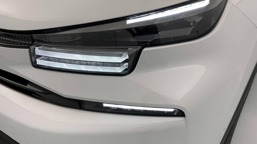 Mandataire Automobile neuf, recherche de Citroen C4-puretech-130-eat8-max - E-Motors