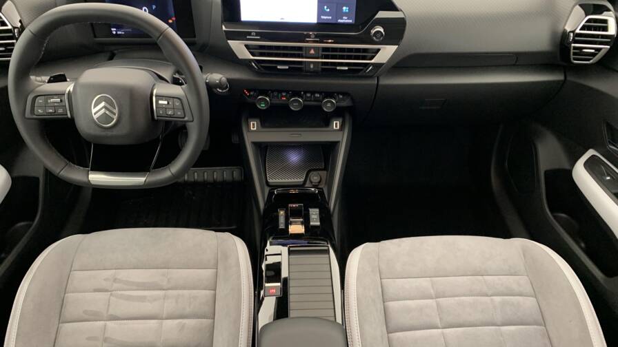 Mandataire Automobile neuf, recherche de Citroen C4-puretech-130-eat8-max - E-Motors