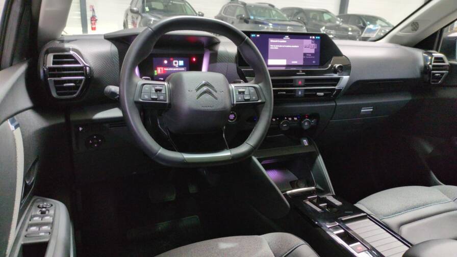 Mandataire Automobile occasion, recherche de Citroen C4-puretech-130-eat8-max-plus-camera-360-plus-toit-pano - E-Motors