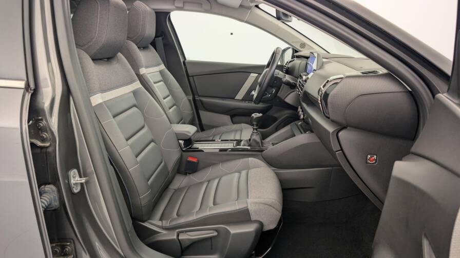 Mandataire Automobile occasion, recherche de Citroen C4-puretech-130-s-s-bvm6-shine - E-Motors