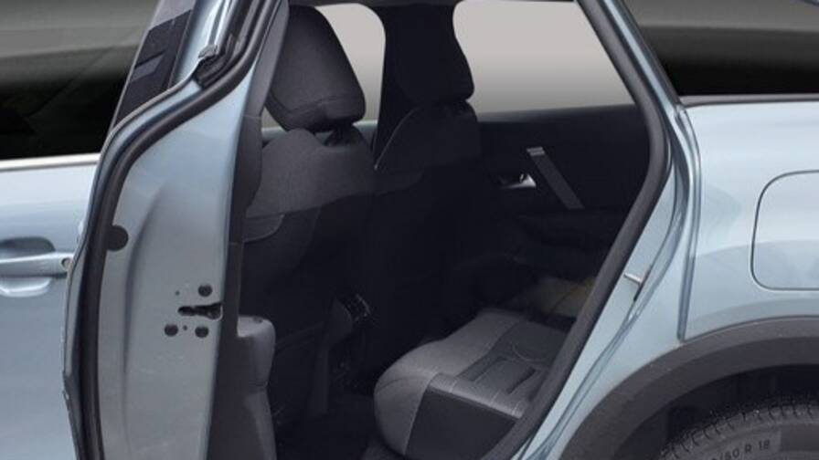 Mandataire Automobile neuf, recherche de Citroen C4-societe-hybride-145-pro-business-r - E-Motors