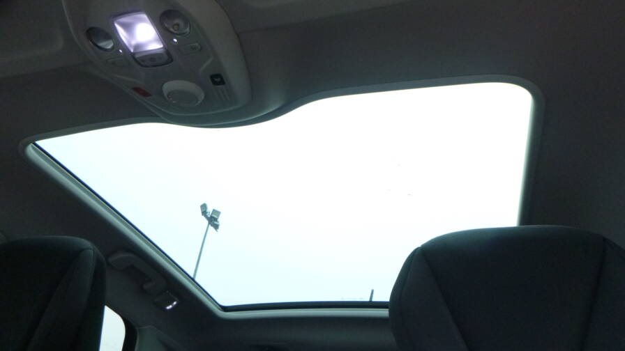 Mandataire Automobile occasion, recherche de Citroen C4-spacetourer-puretech-130-ss-shine-attelage - E-Motors