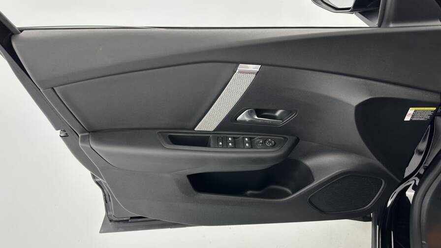 Mandataire Automobile occasion, recherche de Citroen C4-x-1-2-puretech-130ch-max-eat8 - E-Motors