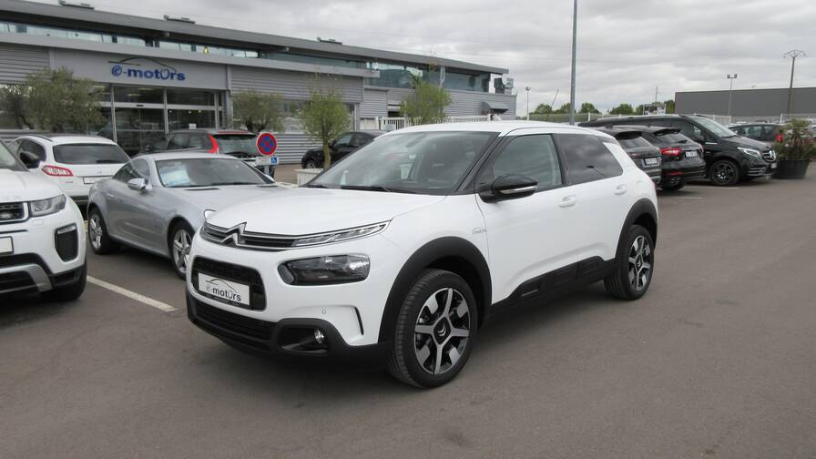 Avis-mandataire-auto-Emotors-Citroen-C4-cactus-Live-puretech-110-s-s.
