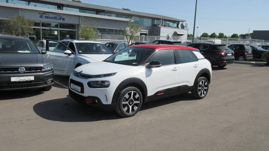 Avis-mandataire-auto-Emotors-Citroen-C4-cactus-Feel-bluehdi-100-s-s.
