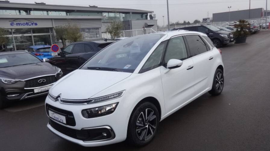 Avis-mandataire-auto-Emotors-Citroen-C4-picasso-Shine-bluehdi-120-s-s.