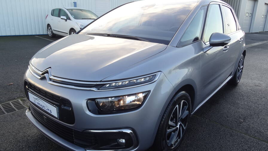 Avis-mandataire-auto-Emotors-Citroen-C4-picasso-Bluehdi-120-s-s-shine.