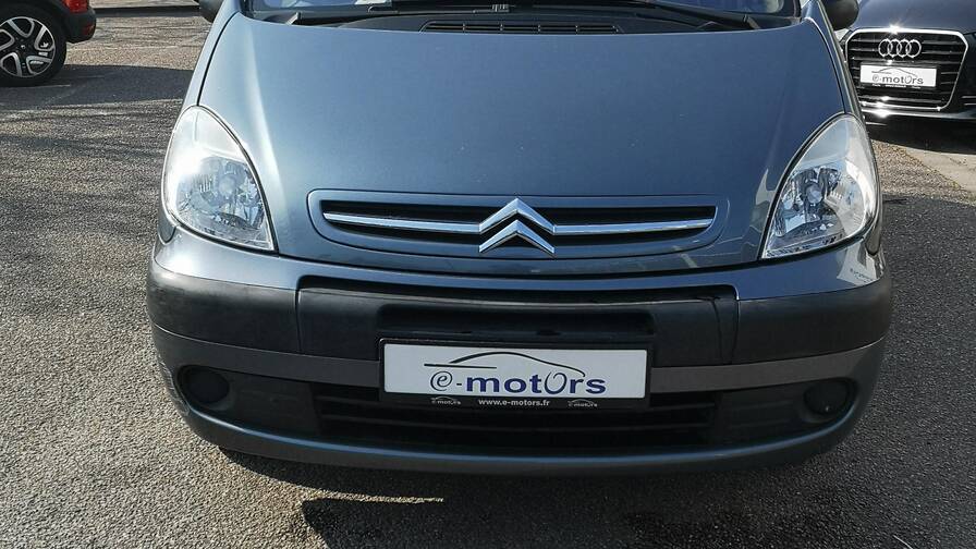 Avis-mandataire-auto-Emotors-Citroen-Picasso-1-8i-16v-pack-ambiance-5p.
