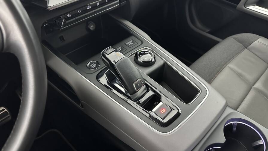 Mandataire Automobile occasion, recherche de Citroen C5-aircross-1-2-puretech-130ch-shine-eat8 - E-Motors