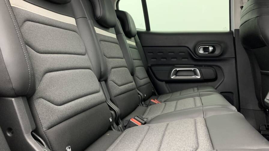 Mandataire Automobile neuf, recherche de Citroen C5-aircross-hybride-136-e-dcs6-plus - E-Motors