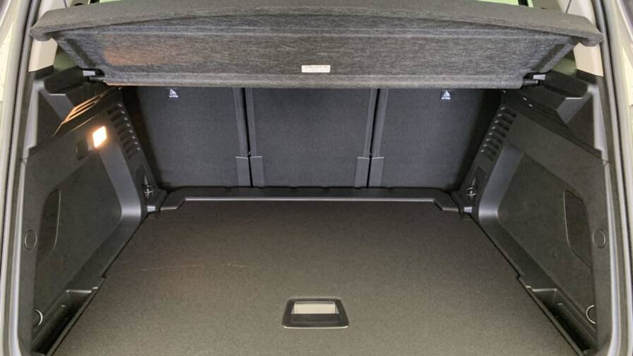 Mandataire Automobile neuf, recherche de Citroen C5-aircross-hybride-136-e-dcs6-plus - E-Motors
