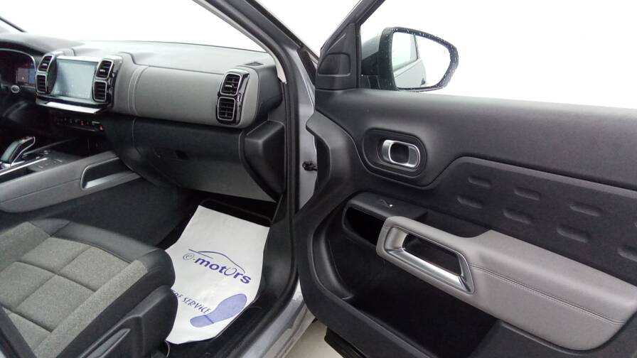 Mandataire Automobile occasion, recherche de Citroen C5-aircross-hybride-rechargeable-225-e-eat8-feel-plus-gps-plus-cam-ra - E-Motors