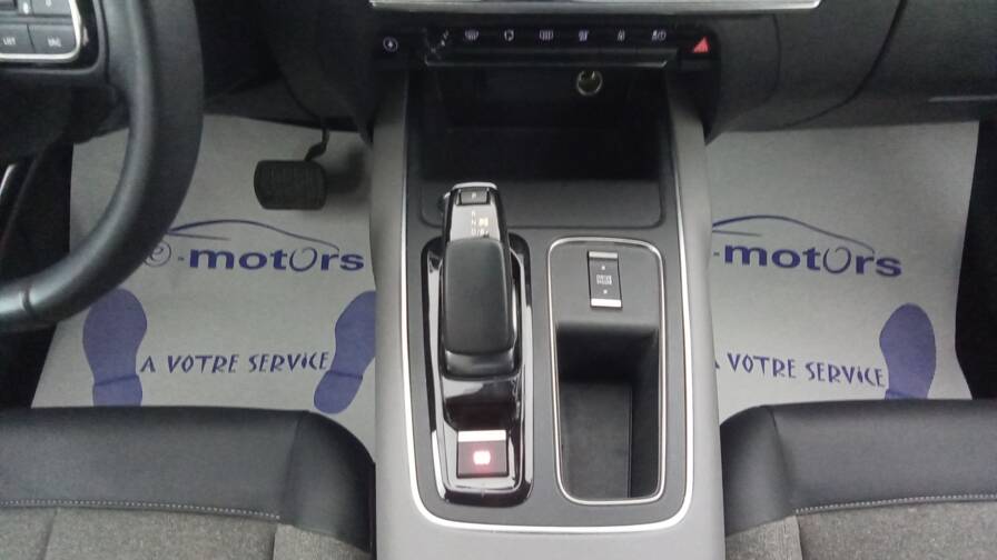 Mandataire Automobile occasion, recherche de Citroen C5-aircross-hybride-rechargeable-225-e-eat8-feel - E-Motors