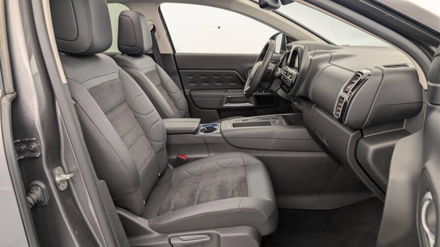 Mandataire Automobile occasion, recherche de Citroen C5-aircross-hybride-rechargeable-225-e-eat8-shine - E-Motors