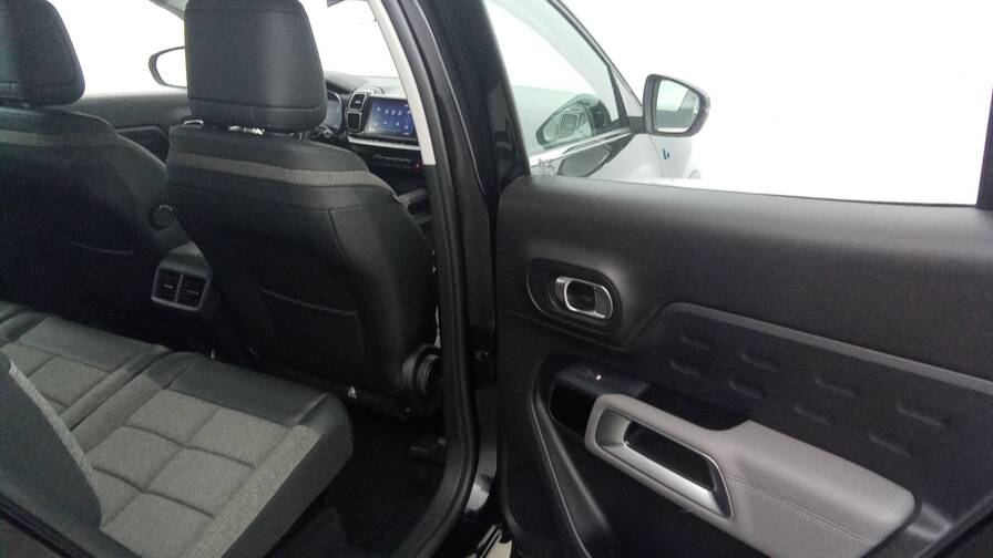 Mandataire Automobile occasion, recherche de Citroen C5-aircross-hybride-rechargeable-225-ss-e-eat8-feel-gps - E-Motors