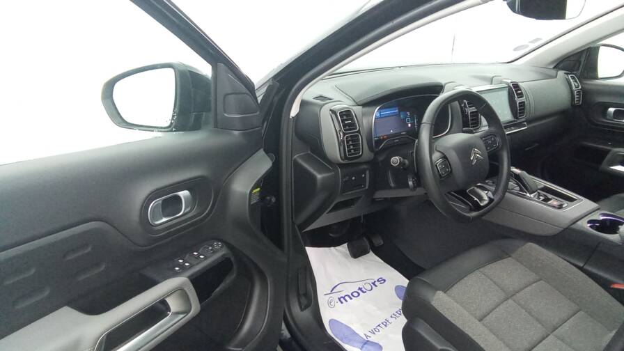 Mandataire Automobile occasion, recherche de Citroen C5-aircross-hybride-rechargeable-225-ss-e-eat8-feel-gps - E-Motors