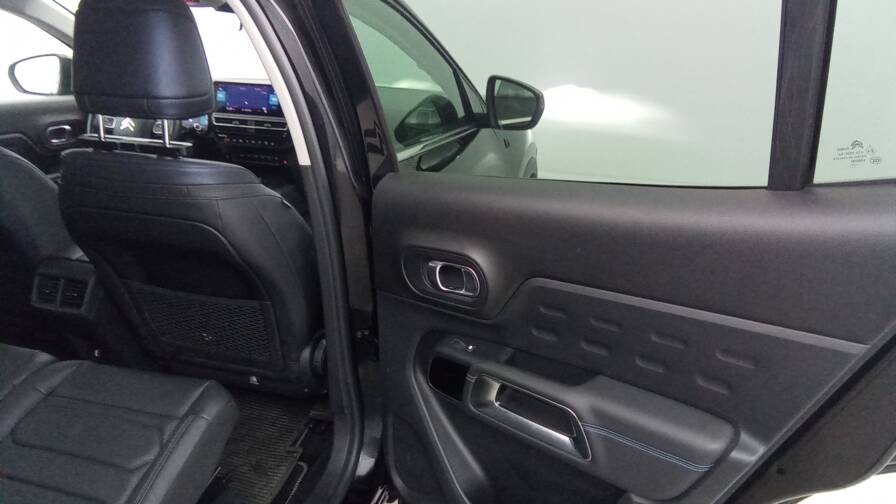 Mandataire Automobile occasion, recherche de Citroen C5-aircross-hybride-rechargeable-225-ss-e-eat8-shine-pack-cuir-elect-attelage - E-Motors