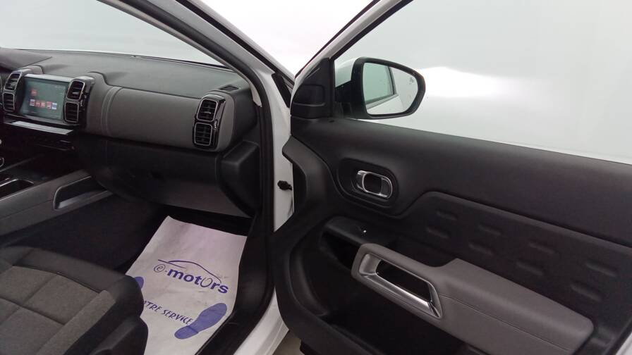 Mandataire Automobile occasion, recherche de Citroen C5-aircross-puretech-130-eat8-feel-gps-camera - E-Motors