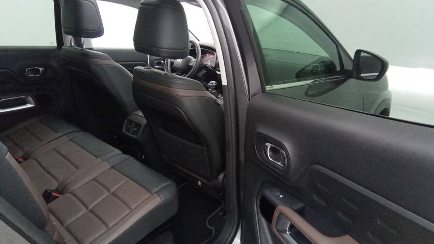 Mandataire Automobile occasion, recherche de Citroen C5-aircross-puretech-130-shine-plus-cuir-plus-toit - E-Motors