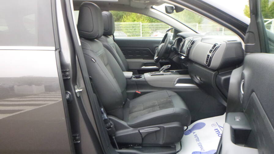 Mandataire Automobile occasion, recherche de Citroen C5-aircross-hybride-rechargeable-225-s-s-e-eat8-shine - E-Motors