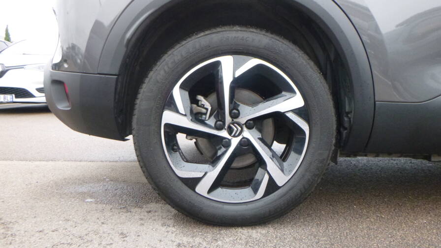 Mandataire Automobile occasion, recherche de Citroen C5-aircross-hybride-rechargeable-225-s-s-e-eat8-shine - E-Motors