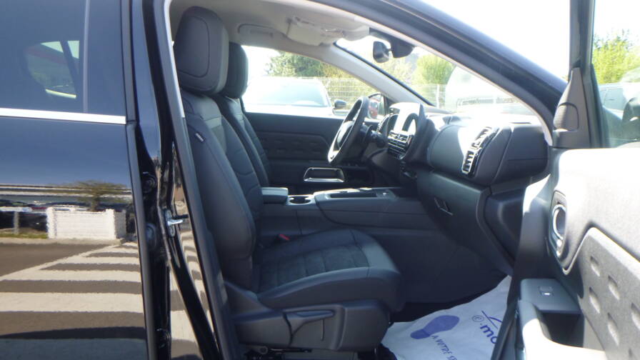 Mandataire Automobile neuf, recherche de Citroen C5-aircross-hybride-136-e-dcs6-max - E-Motors
