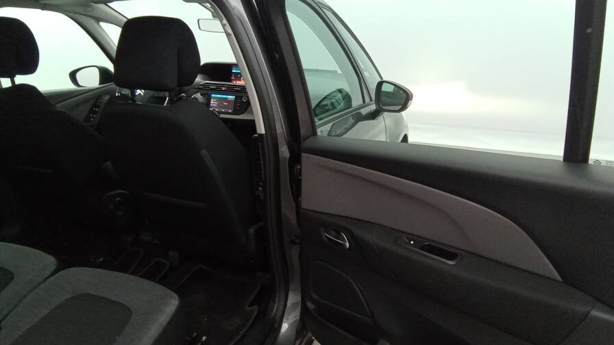 Mandataire Automobile occasion, recherche de Citroen Grand-c4-spacetourer-bluehdi-130-eat8-feel - E-Motors