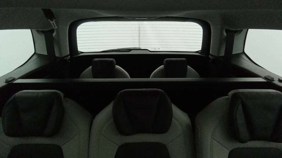 Mandataire Automobile occasion, recherche de Citroen Grand-c4-spacetourer-puretech-130-eat8-shine-plus-cuir-plus-toit - E-Motors