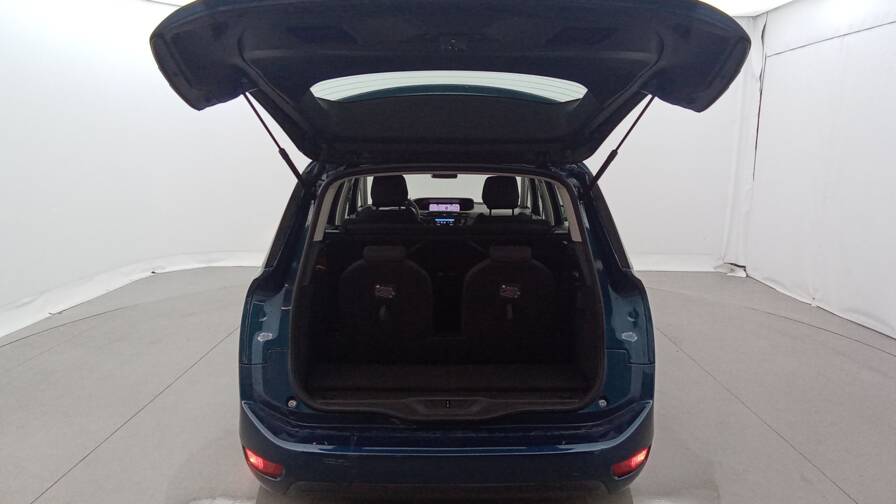 Mandataire Automobile occasion, recherche de Citroen Grand-c4-spacetourer-puretech-130-feel - E-Motors