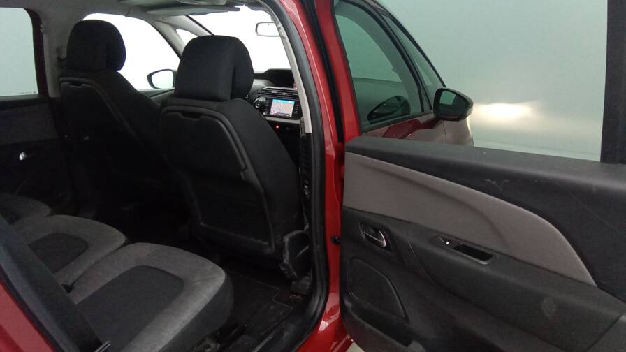 Mandataire Automobile occasion, recherche de Citroen Grand-c4-spacetourer-puretech-130-feel-plus-cam-ra-plus-pdc-ar-av - E-Motors