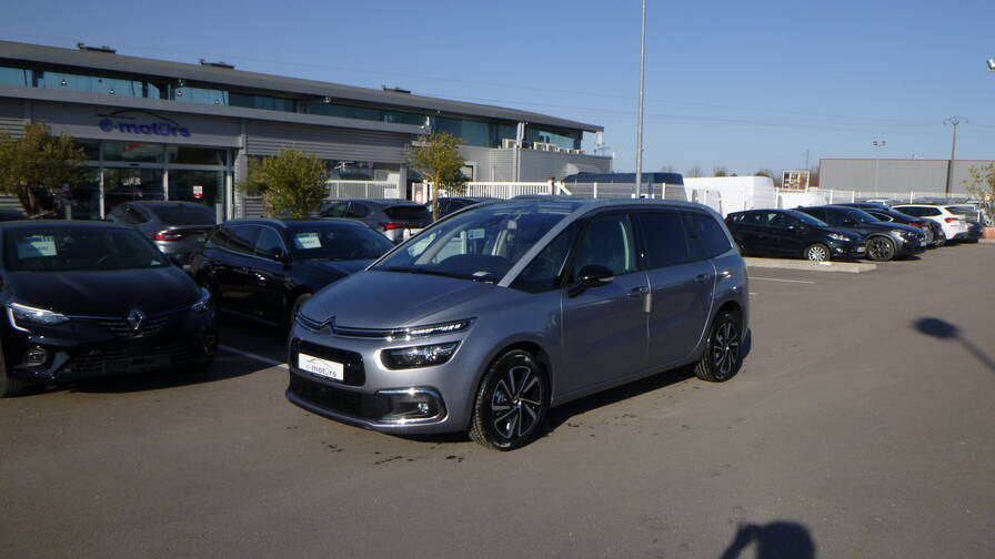 Avis-mandataire-auto-Emotors-Citroen-Grand-c4-spacetourer-Shine-pack-bluehdi-130-s-s-eat8.