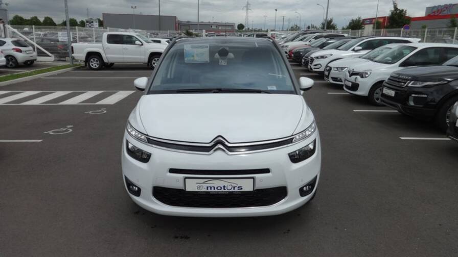 Avis-mandataire-auto-Emotors-Citroen-Grand-c4-picasso-Feel-bluehdi-120-eat6-s-s.