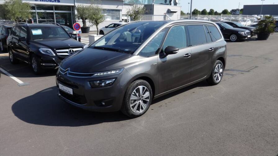 Avis-mandataire-auto-Emotors-Citroen-Grand-c4-picasso-Shine-bluehdi-150-s-s-eat6-plus-toit-vitr.