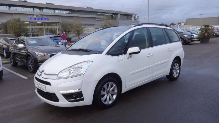 Avis-mandataire-auto-Emotors-Citroen-Grand-c4-picasso-airdream-Grand-c4-picasso-business-hdi-110-bmp-7places.
