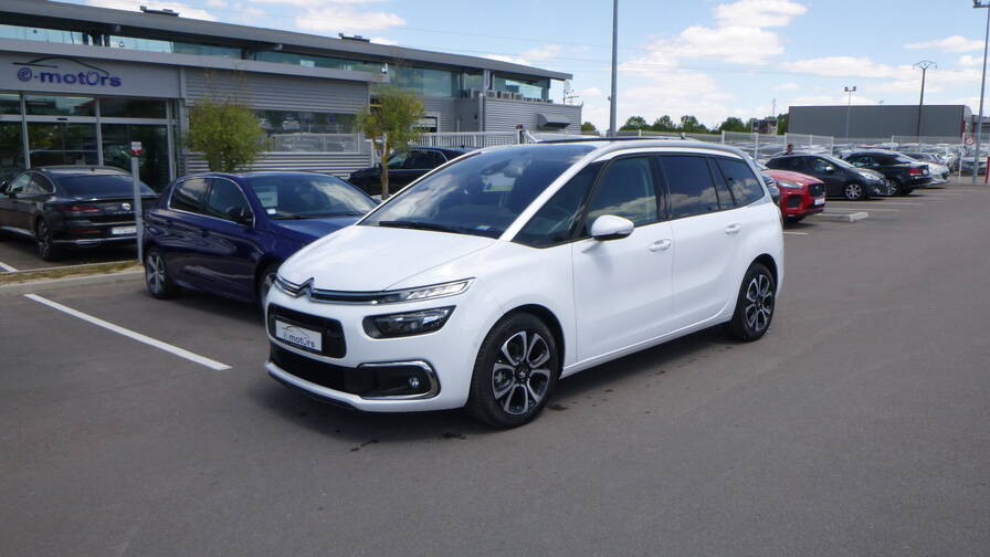 Avis-mandataire-auto-Emotors-Citroen-Grand-c4-spacetourer-Shine-puretech-130-s-s.