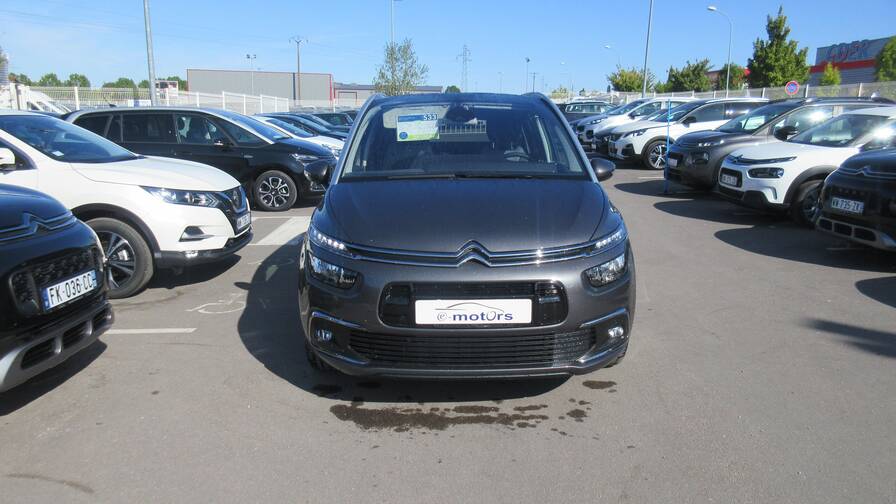 Avis-mandataire-auto-Emotors-Citroen-Grand-c4-spacetourer-Feel-bluehdi-130-s-s-eat8.